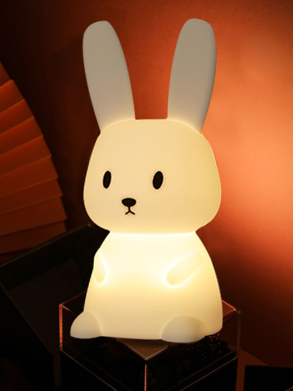 Luz de noche de LED personalizada Lámpara de dormitorio Sensor táctil Decoración de habitación Regalo lindo