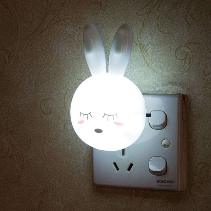 Fabricante de juguetes personalizado lámpara de noche de conejo LED con interruptor de encendido/apagado de luz de pared lámpara de cama