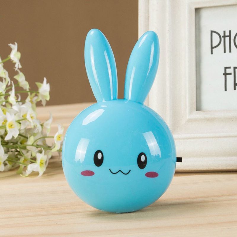 Fabricante de juguetes personalizado lámpara de noche de conejo LED con interruptor de encendido/apagado de luz de pared lámpara de cama
