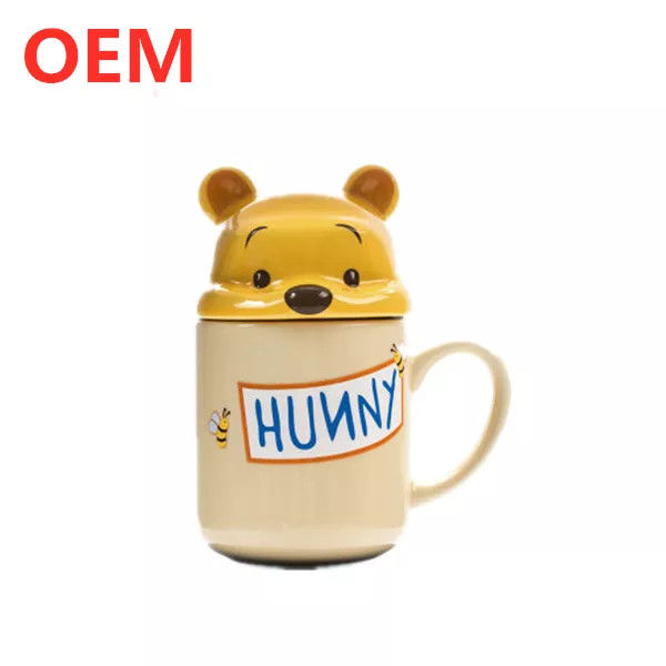 OEM fábrica personalizado hecho su propio diseño de plástico taza 3D tazas de plástico personalizado taza figura de juguete