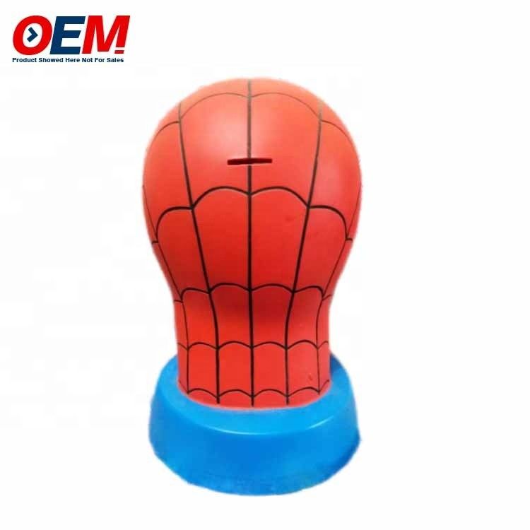 Fabrica OEM hacer dibujos animados Banco de monedas de plástico PVC Pika Con llave de cerradura Banco de cerdo de plástico