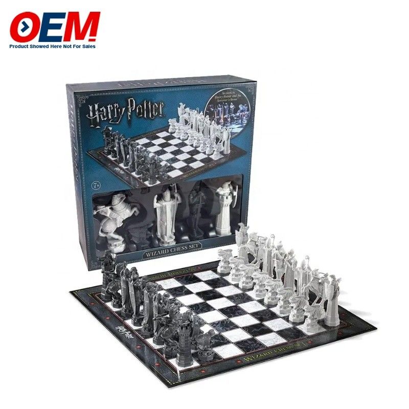 Juego de ajedrez de personajes de plástico PVC personalizado, figuras OEM, juego de tablero de ajedrez, juguete de ajedrez divertido