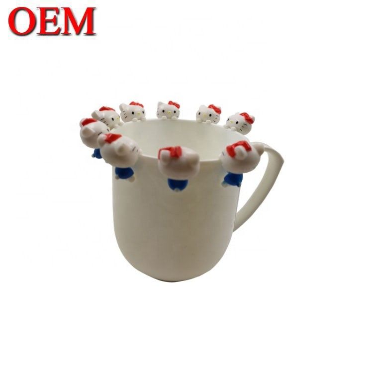 Fabricante de juguetes personalizados de figuras OEM personalizado gato gato Mini Cup dibujos animados de figuras de juguetes personalizado su propio diseño de juguete