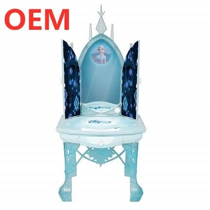 Fabrica de OEM personalizada Funciones de luz de música plástico hermosa princesa niño vestir juguete de mesa