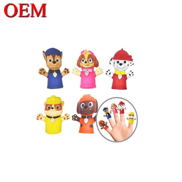 Figura de plástico 3D Finger Puppet juguetes de juego de mano OEM para niños Personalizado Figura de plástico