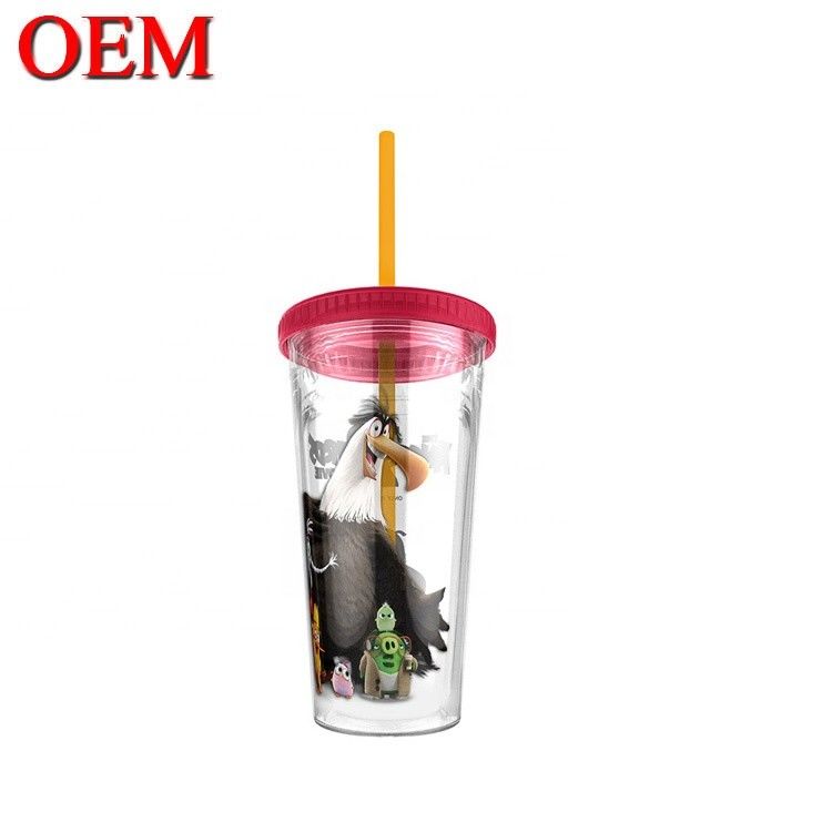 Figura personalizada de plástico de doble pared copa de paja reutilizable copa de agua OEM fábrica de juguetes de plástico