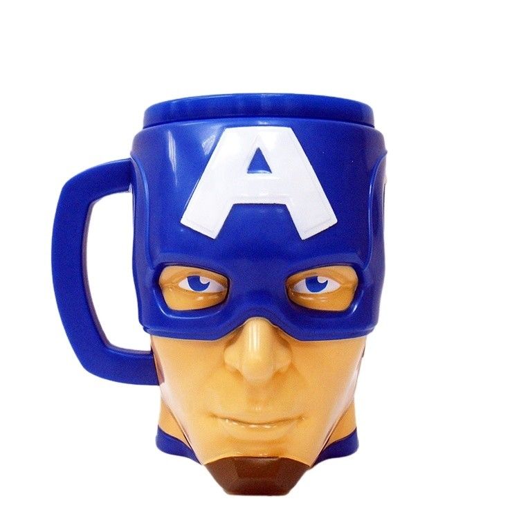 Contenedor de popcorn en 3D en forma de héroe Capitán de personaje