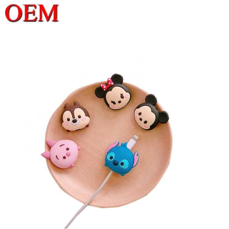 Personalizado Mini Cute USB juguete OEM Cute dibujos animados Cable mordeduras figuras hacer Plsstic cargador de datos de animales mordeduras juguete accesorio
