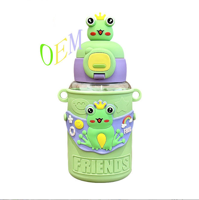 Botella de agua libre de BPA para niños tamaño personalizado y seguro plástico no tóxico perfecto para niños