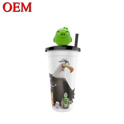 Figura de plástico personalizado OEM Cup Topper Figuras Crear Figura de cumpleaños Decoración de taza