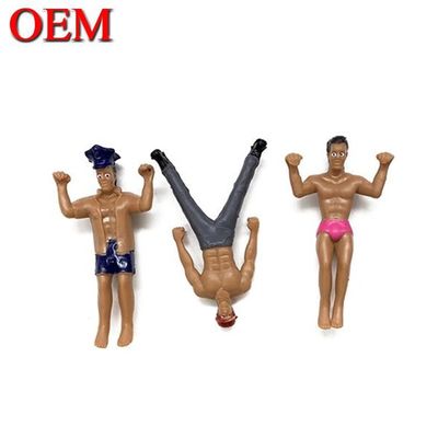 Fabricante de figuras personalizadas Vino de vidrio encantamientos de venta superior Decoración juguete de figuras de plástico